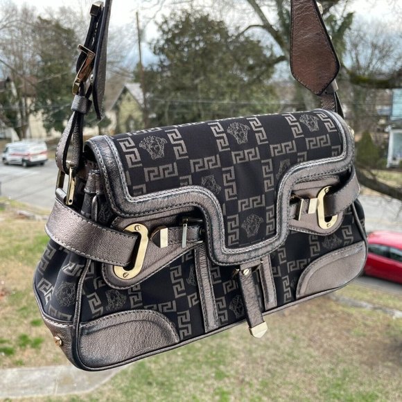 Versace Women Handbag Black/Gold Tone Shoulder Bag Made in Italy Authentic - Picture 5 of 11